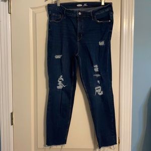 Old Navy Rockstar Super Skinny Jeans